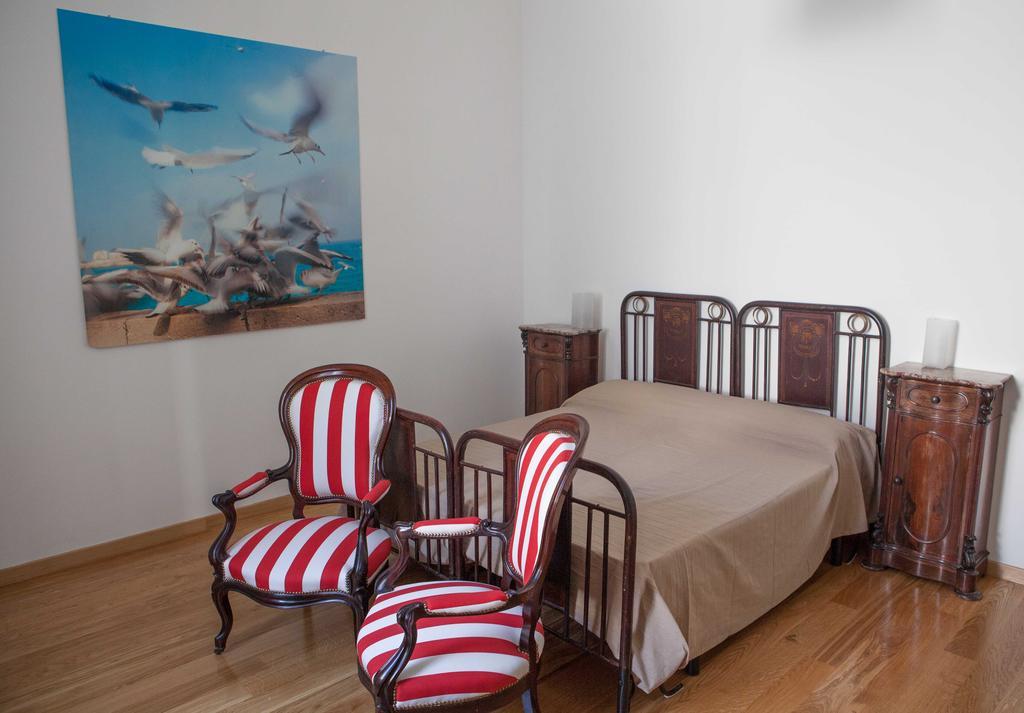 Casa Q Bed & Breakfast Lecce Ruang foto